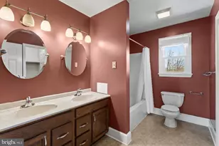 10 Carriage Hill Dr, Hagerstown, MD 21742 - Photo 33