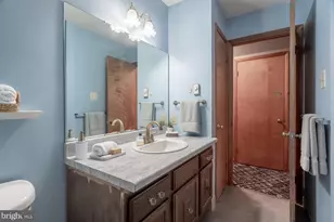 17511 Gay St, Hagerstown, MD 21740 - Photo 9