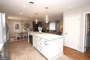 22107 Beaverbrook Dr, Smithsburg, MD 21783 - Photo 15