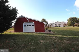 22107 Beaverbrook Dr, Smithsburg, MD 21783 - Photo 41