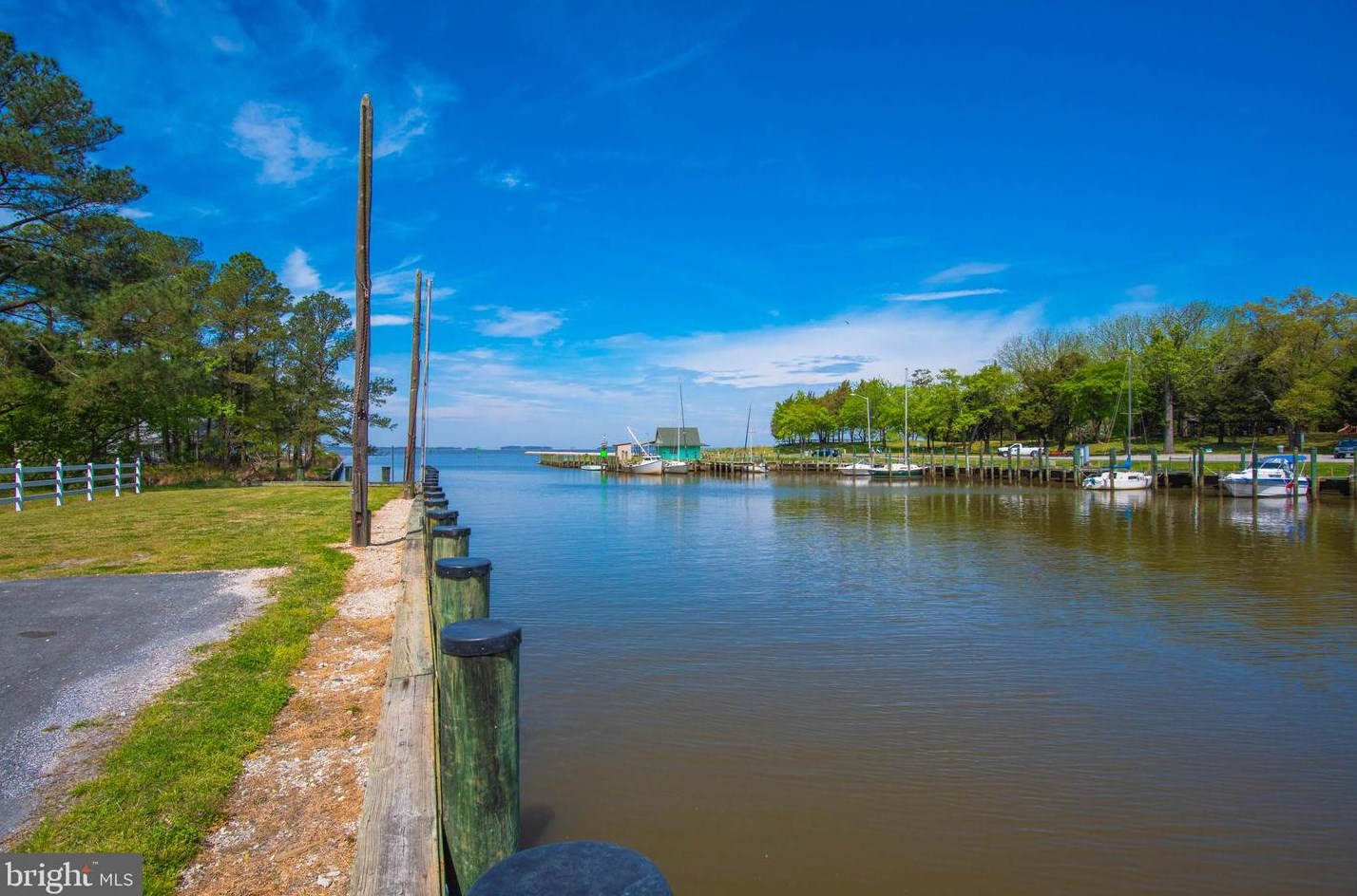 20919 Cedar Hill Pkwy, Bivalve MD  21814-2042 exterior