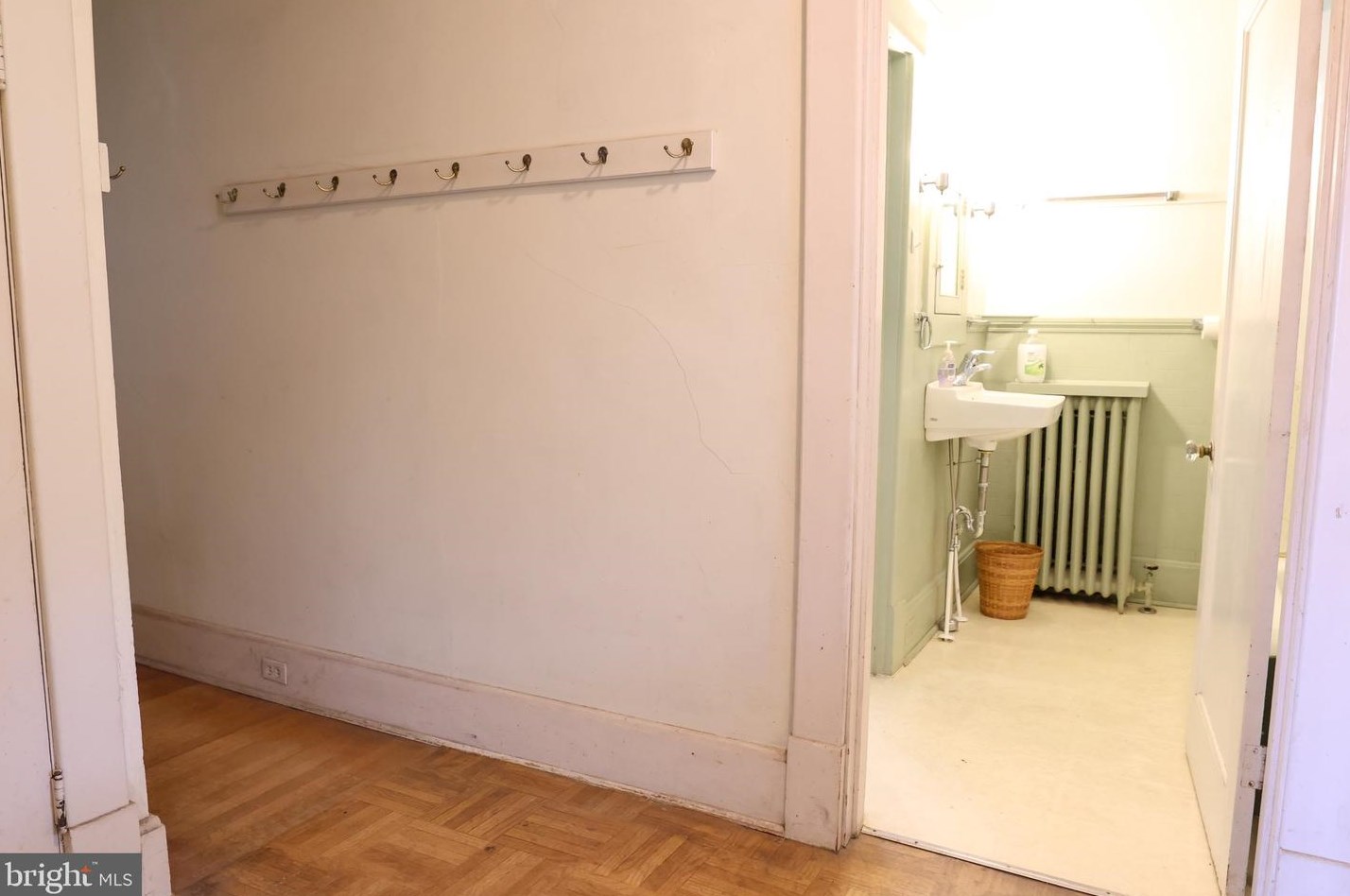 209 Main St, Fruitland MD 21826-1658 exterior