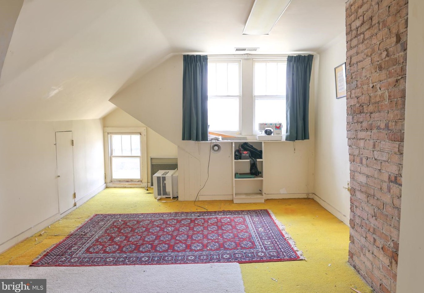 209 Main St, Fruitland MD 21826-1658 exterior