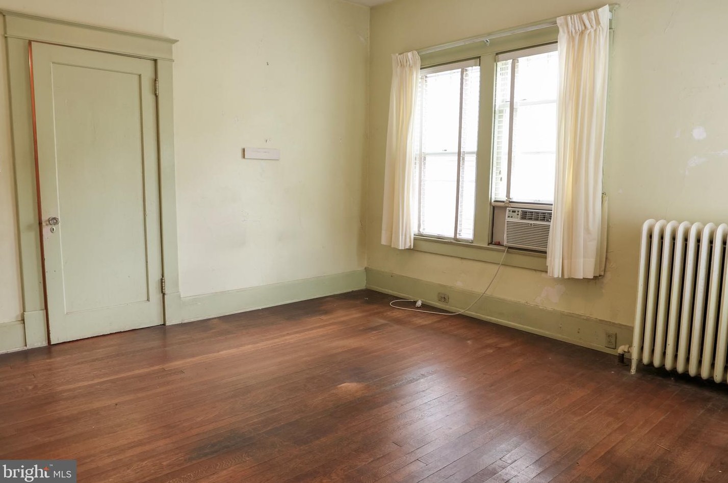 209 Main St, Fruitland MD 21826-1658 exterior