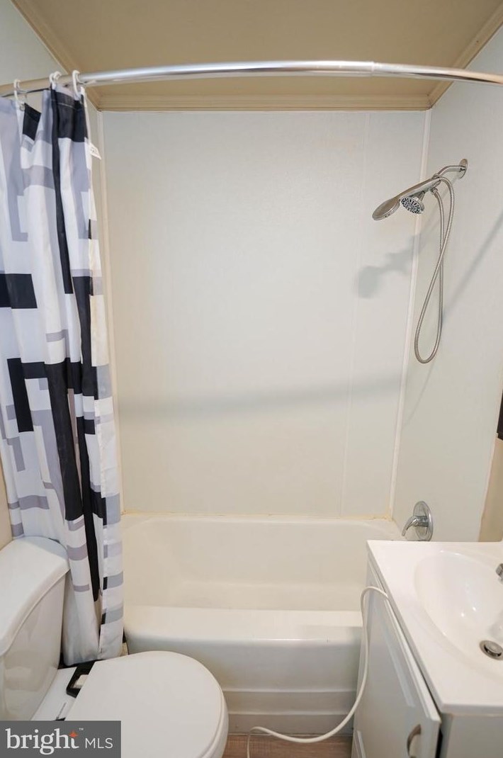 504 Sheldon Ave, Fruitland MD 21826-1409 exterior