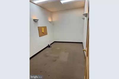 720 E College Avenue #D, Salisbury, MD 21804 - Photo 7