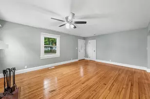 304 N Main St, Hebron, MD 21830 - Photo 9