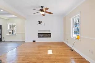 301 E Chestnut St, Delmar, MD 21875 - Photo 9