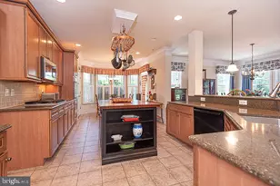 11845 Man O War Ln, Berlin, MD 21811 - Photo 33