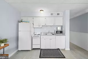 10300 Coastal Hwy, Ocean City, MD 21842 - Photo 21