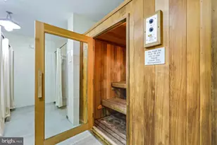 2 Fountain Dr E, Ocean City, MD 21842 - Photo 27