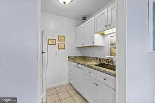 424 Lark Ln, Ocean City, MD 21842 - Photo 9