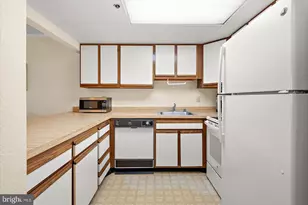 5801 Atlantic Ave, Ocean City, MD 21842 - Photo 13