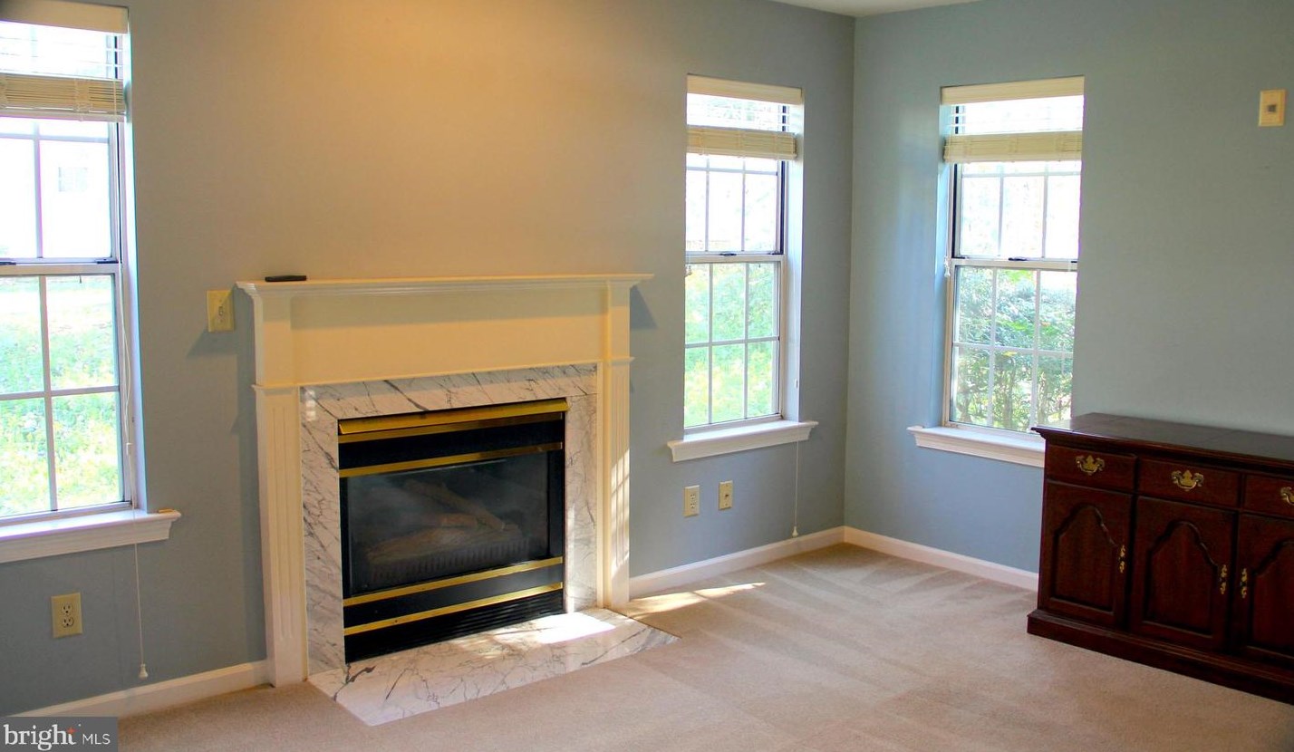 2068 Winterfield Cir, Charlottesville VA  22911-7204 exterior