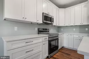 7921 East Side Rd, Chincoteague Island, VA 23336 - Photo 11