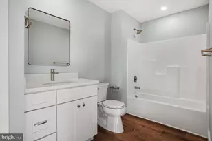 7921 East Side Rd, Chincoteague Island, VA 23336 - Photo 29