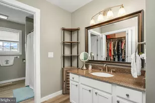 2370 Yardarm Dr, Greenbackville, VA 23356 - Photo 21