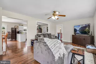 2370 Yardarm Dr, Greenbackville, VA 23356 - Photo 5