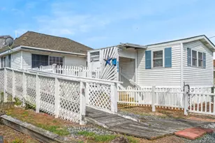 8254 Sea Breeze Dr, Chincoteague Island, VA 23336 - Photo 3