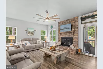 38121 Neptune Drive, Greenbackville, VA 23356 - Photo 19