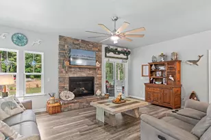 38121 Neptune Dr, Greenbackville, VA 23356 - Photo 15