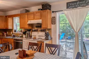 2283 Buccaneer Blvd, Greenbackville, VA 23356 - Photo 9