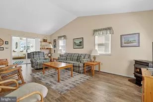 6135 Martin Ln, Chincoteague Island, VA 23336 - Photo 13