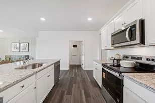 277 Heather Ln, Staunton, VA 24401 - Photo 13