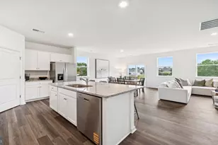 277 Heather Ln, Staunton, VA 24401 - Photo 11