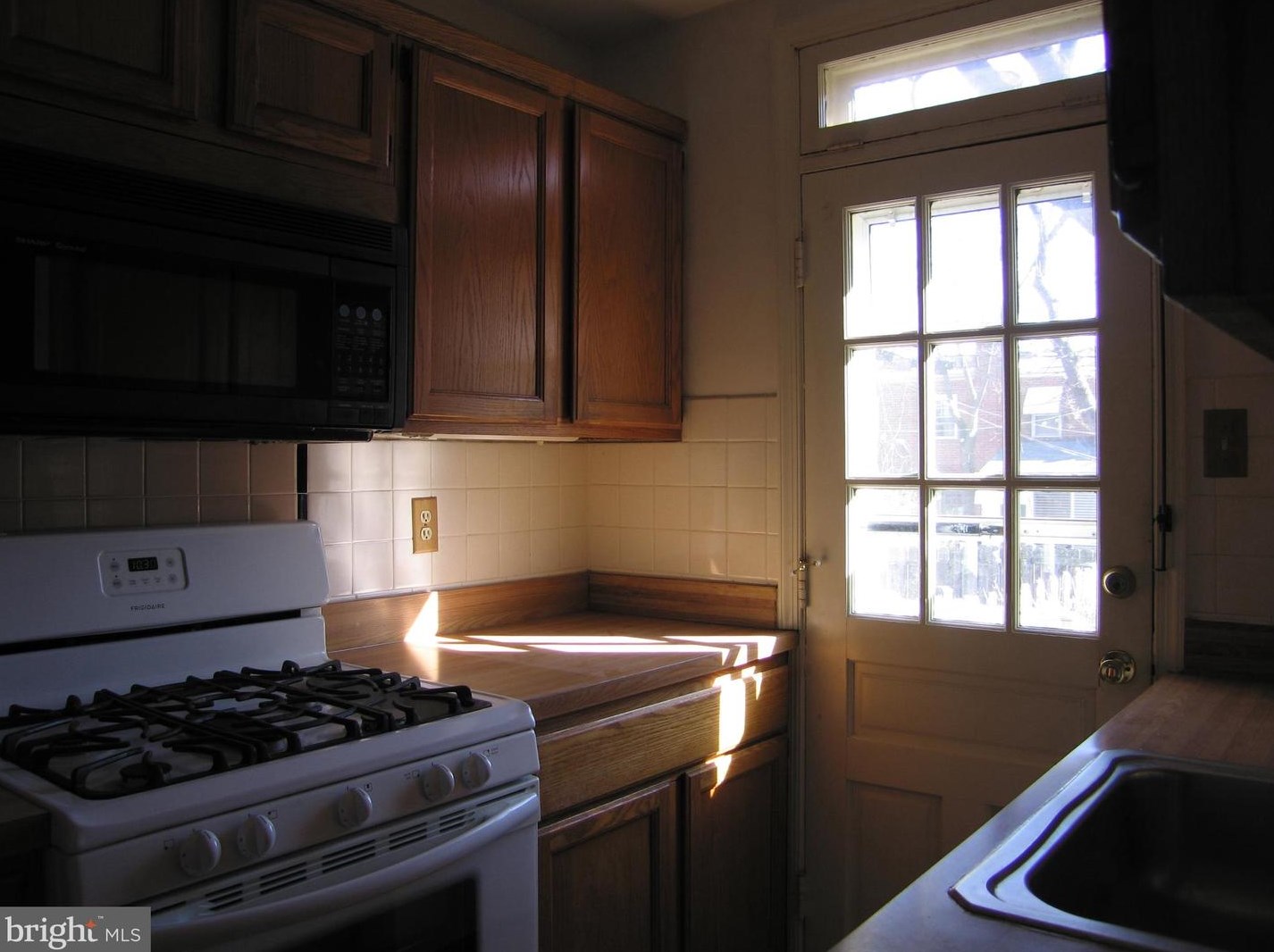 1055 Nelson St, Arlington VA  22201-4510 exterior