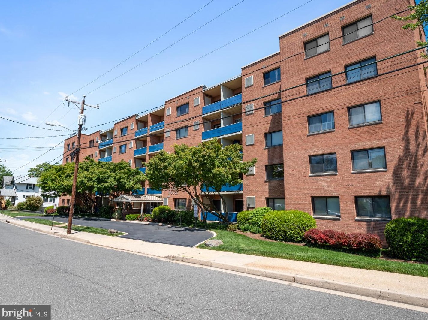 1931 Cleveland St, Arlington VA  22201-4162 exterior