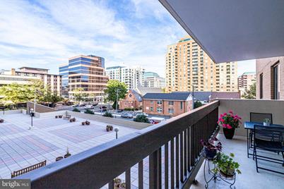 3800 Fairfax Drive #109 - Photo 1