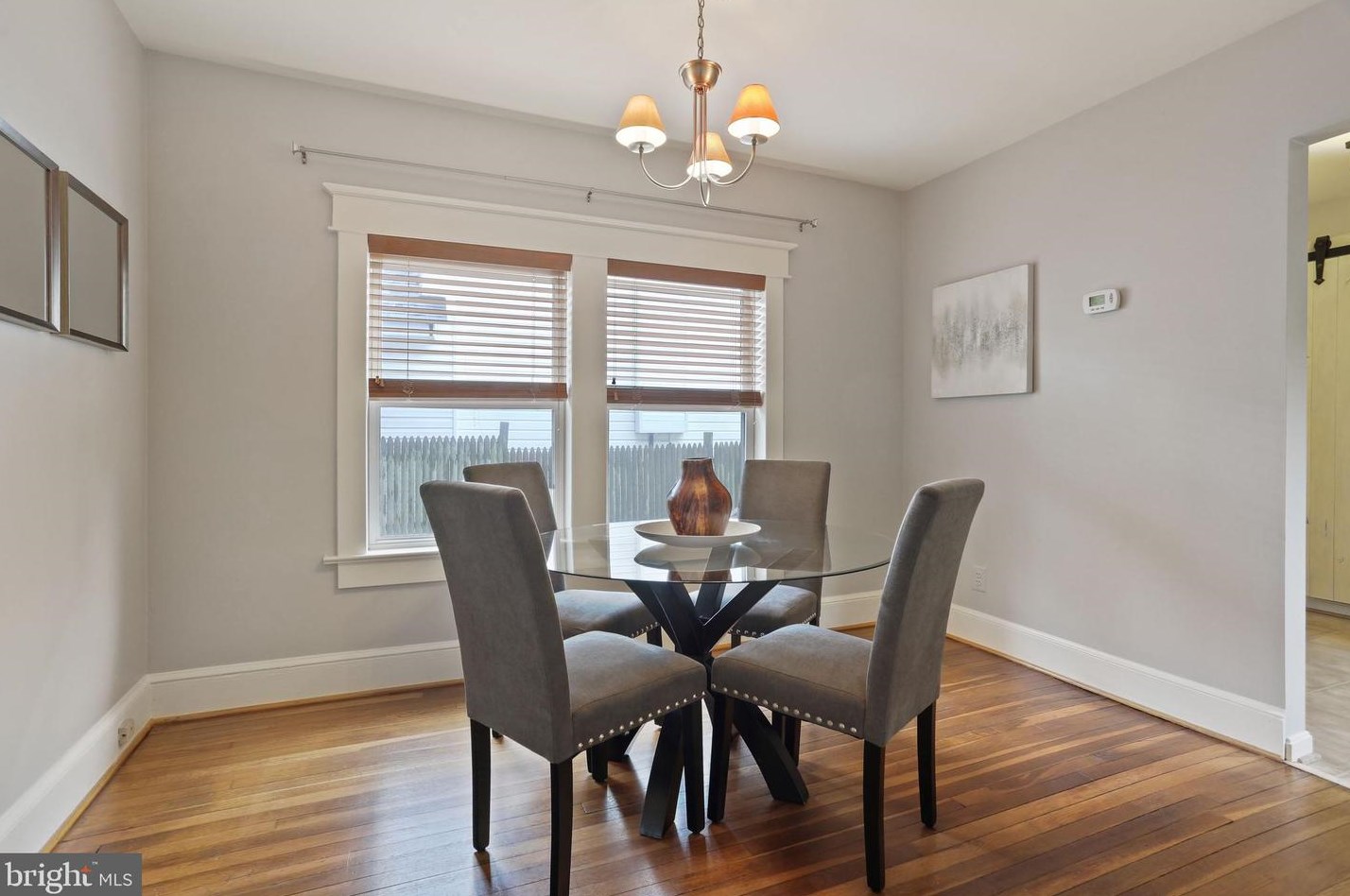 5630 8th Rd N, Arlington, VA 22205