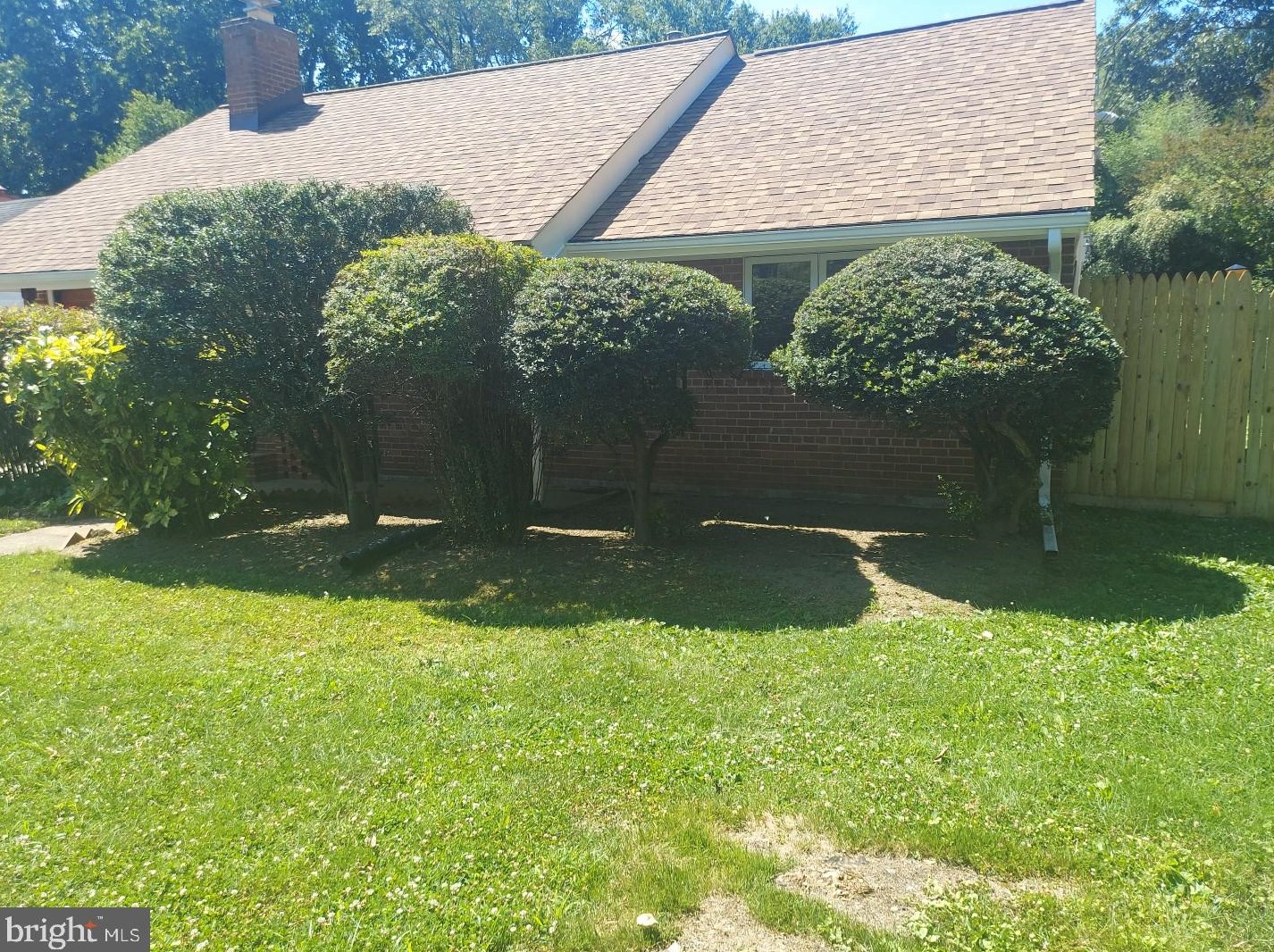 35 Edison St, Arlington VA  22204-1101 exterior