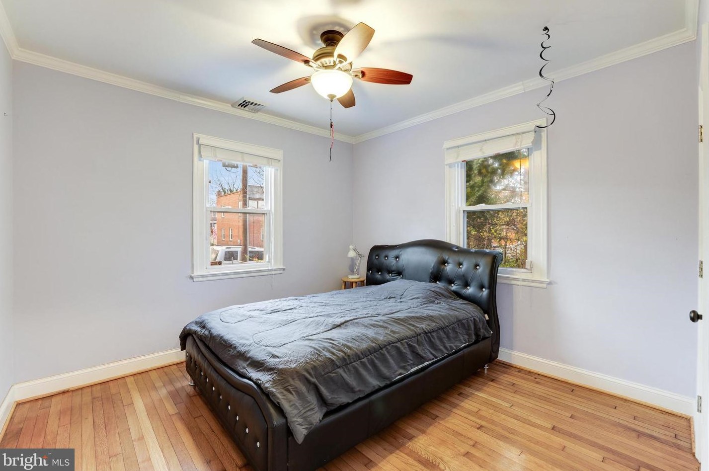 817 Oak St, Arlington VA  22204-4509 exterior