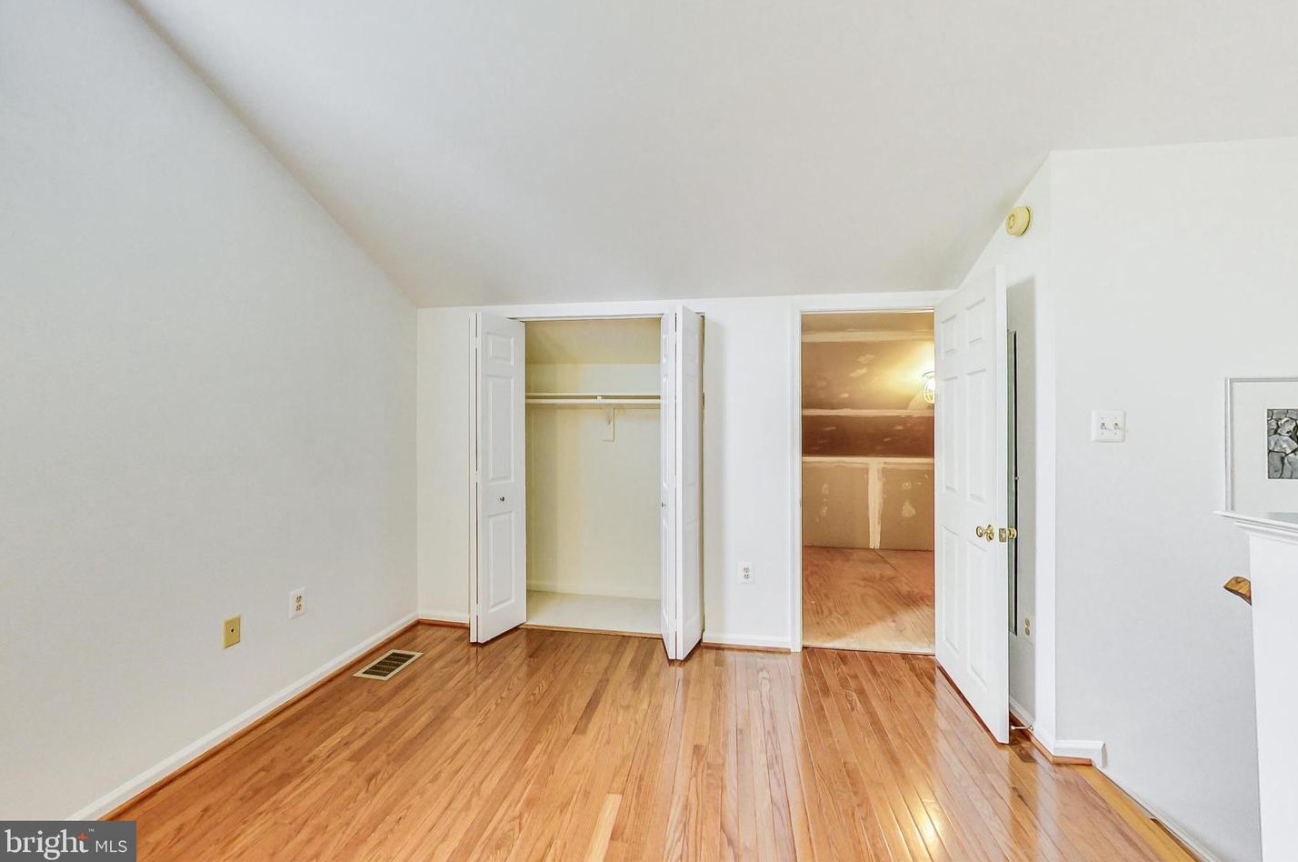 1900 Daniel St, Arlington VA 22201-4110 exterior