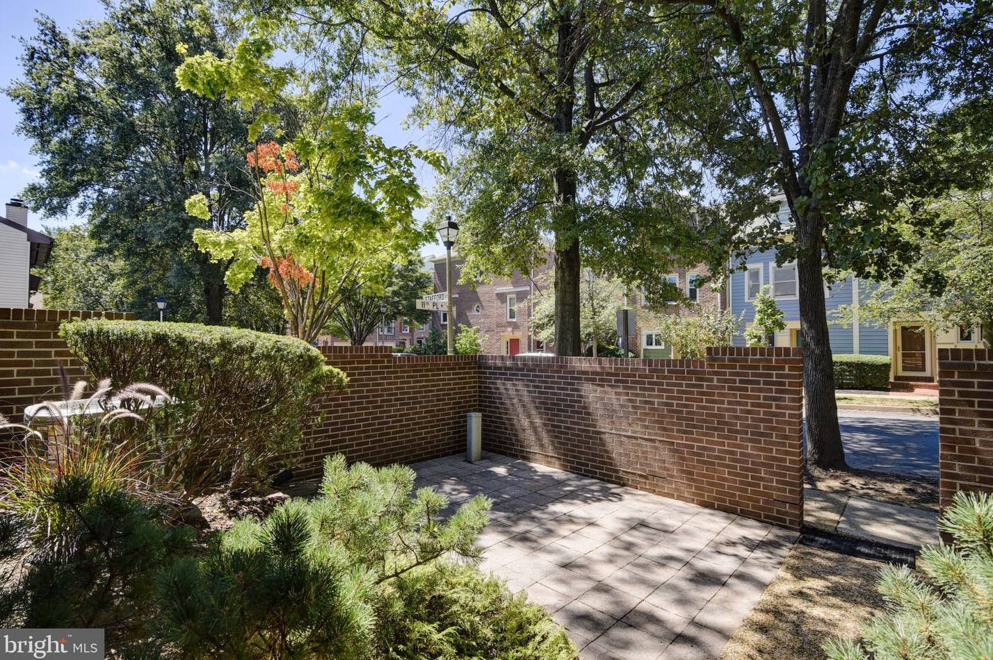 1113 Stafford St, Arlington VA  22201-4613 exterior