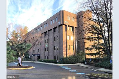 611 S Carlin Springs Road #410 C, Arlington, VA 22204 - Photo 1