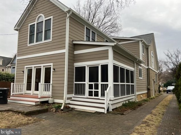 3123 7th St N, Arlington, VA 22204