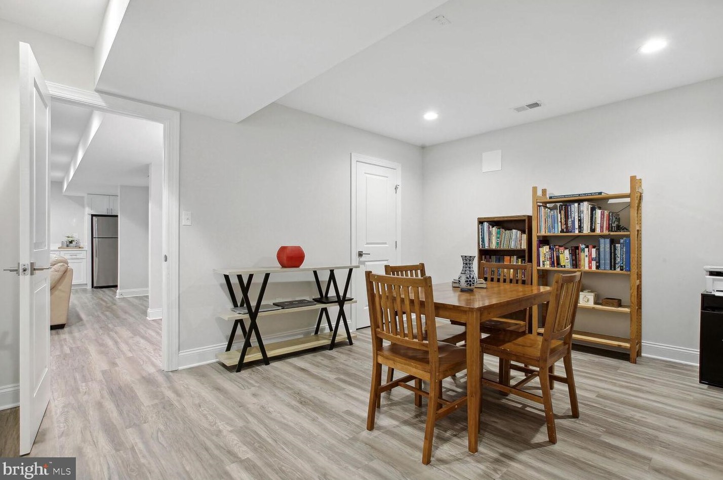 1244 Taylor St, Arlington VA 22201-5728 exterior