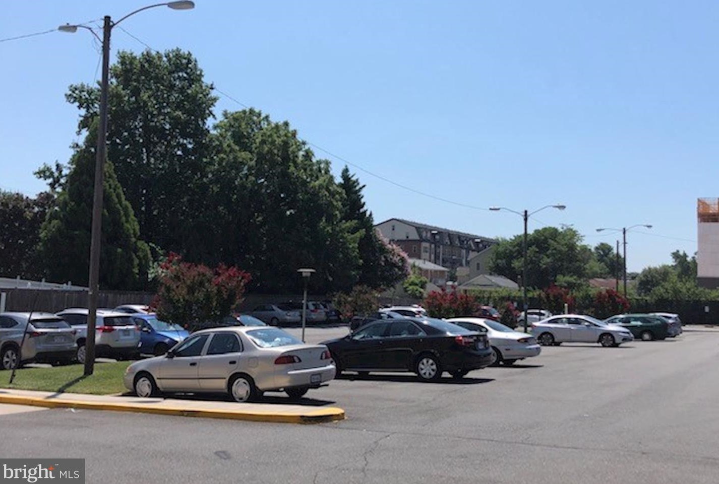 1830 Columbia Pike, Arlington VA  22204-4652 exterior