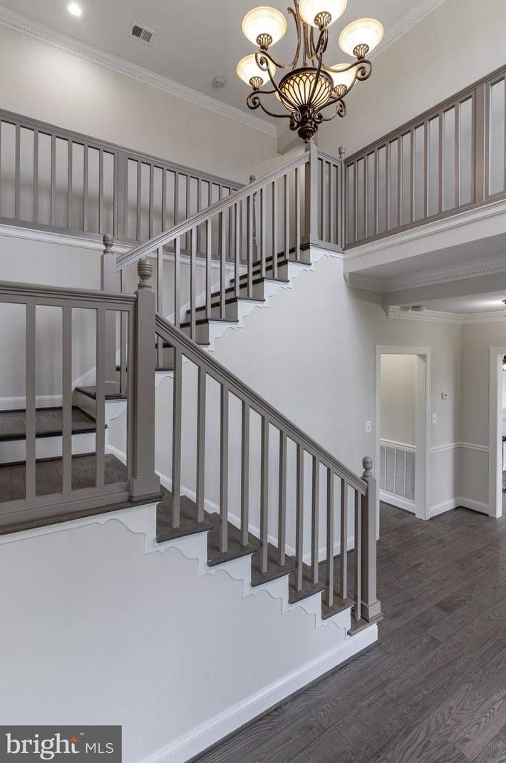 1418 Dinwiddie St, Arlington VA  22206-1069 exterior