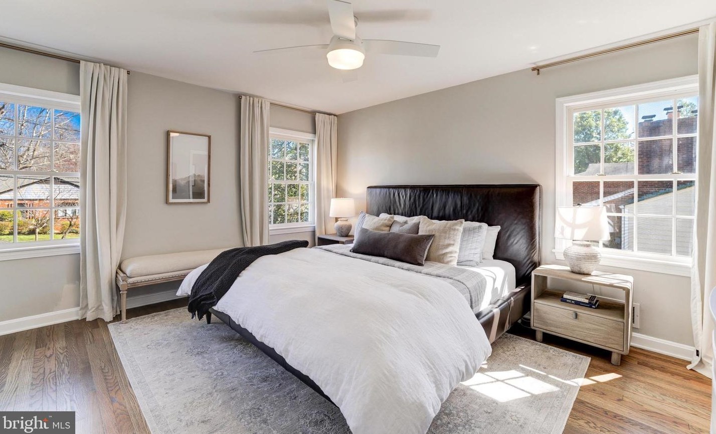 3924 Upland St, Arlington VA  22207-4642 exterior