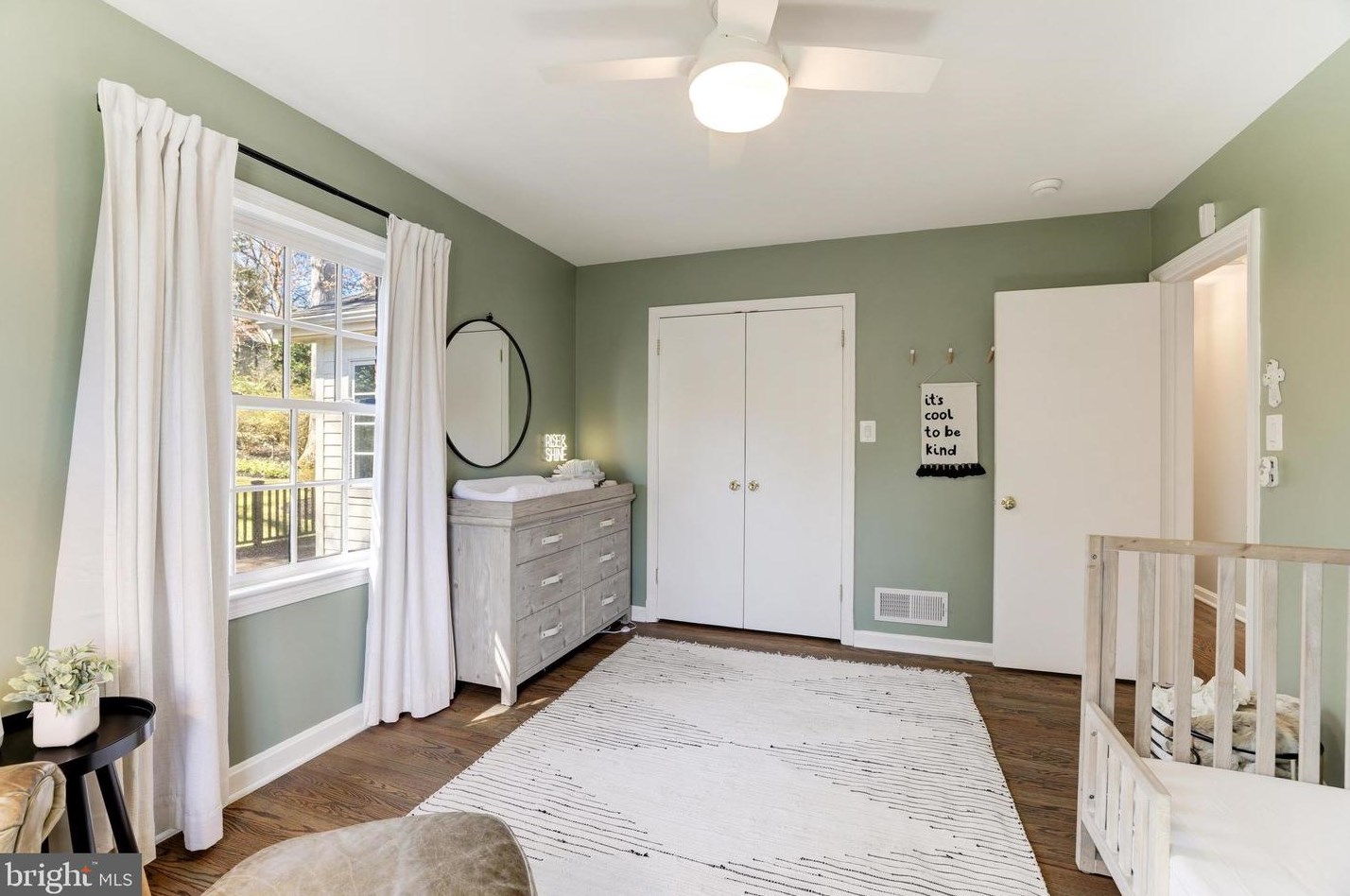 3924 Upland St, Arlington VA  22207-4642 exterior