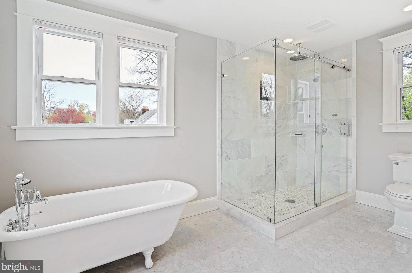 1700 Taylor St, Arlington VA 22204-4046 exterior