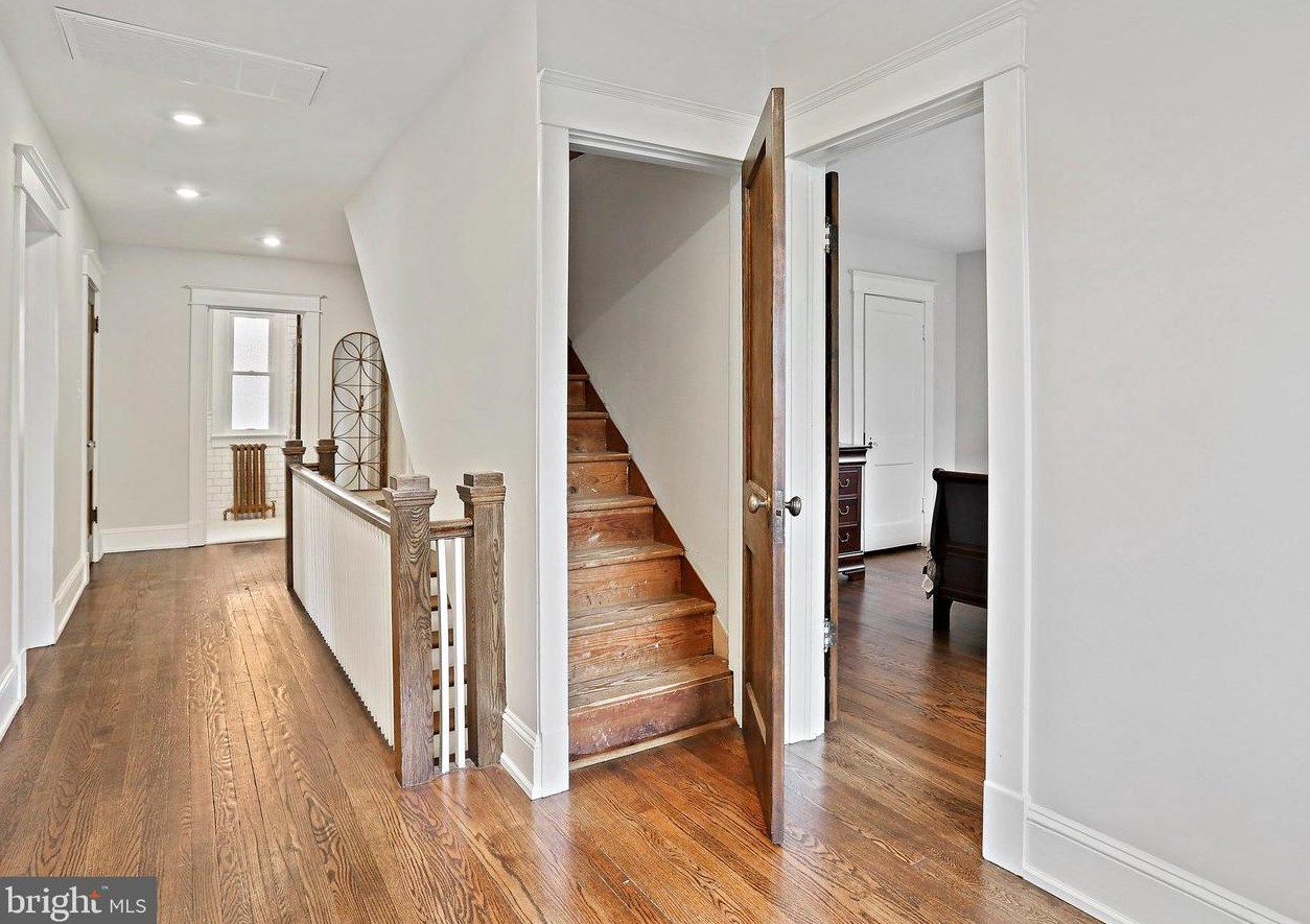 1700 Taylor St, Arlington VA 22204-4046 exterior