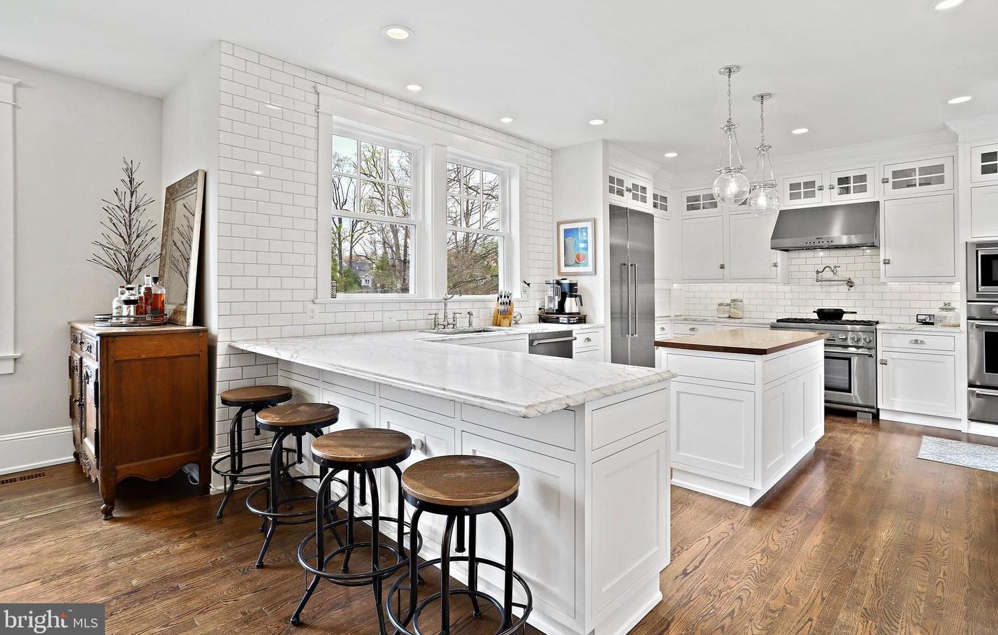 1700 Taylor St, Arlington VA 22204-4046 exterior