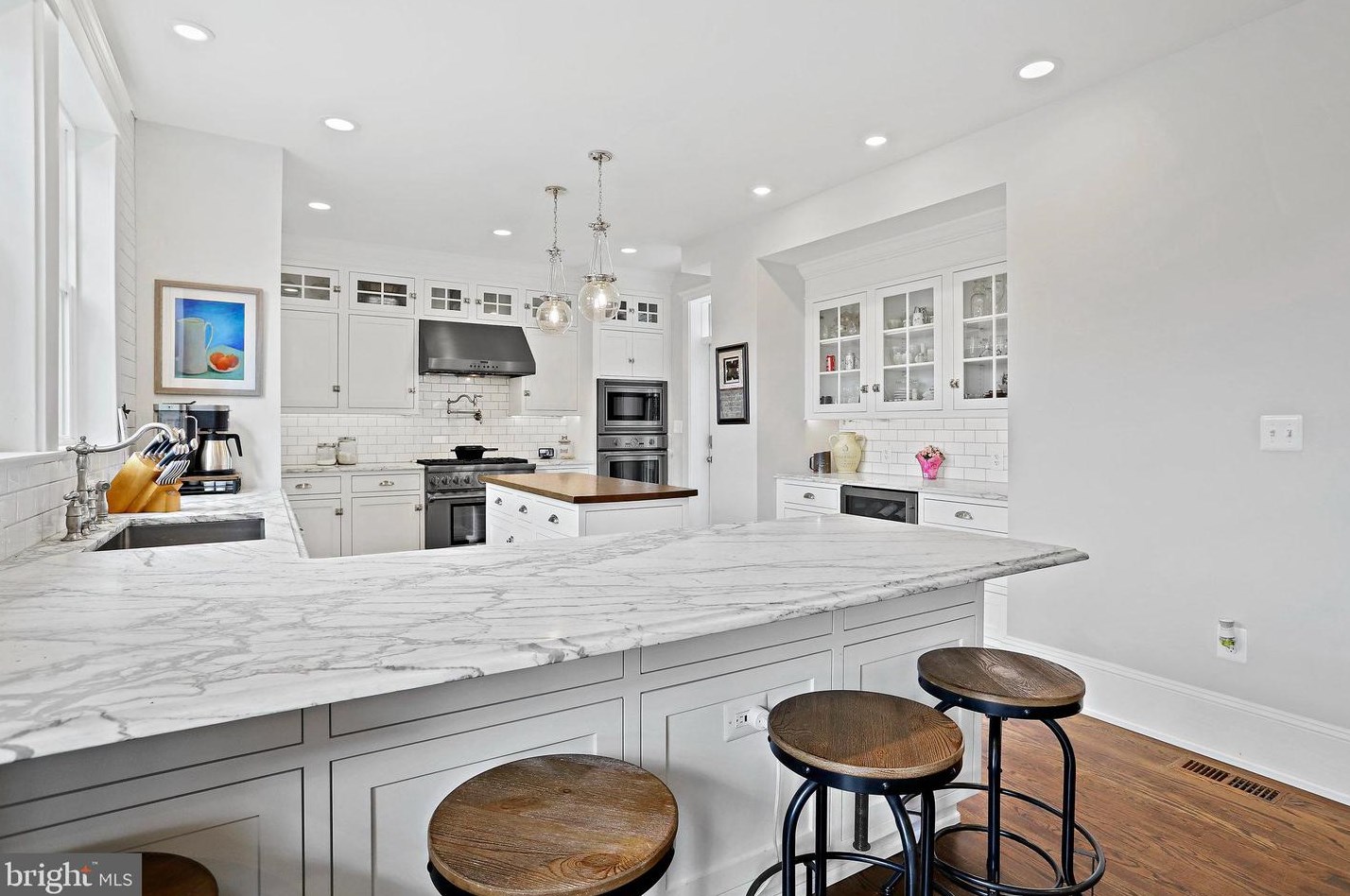 1700 Taylor St, Arlington VA 22204-4046 exterior