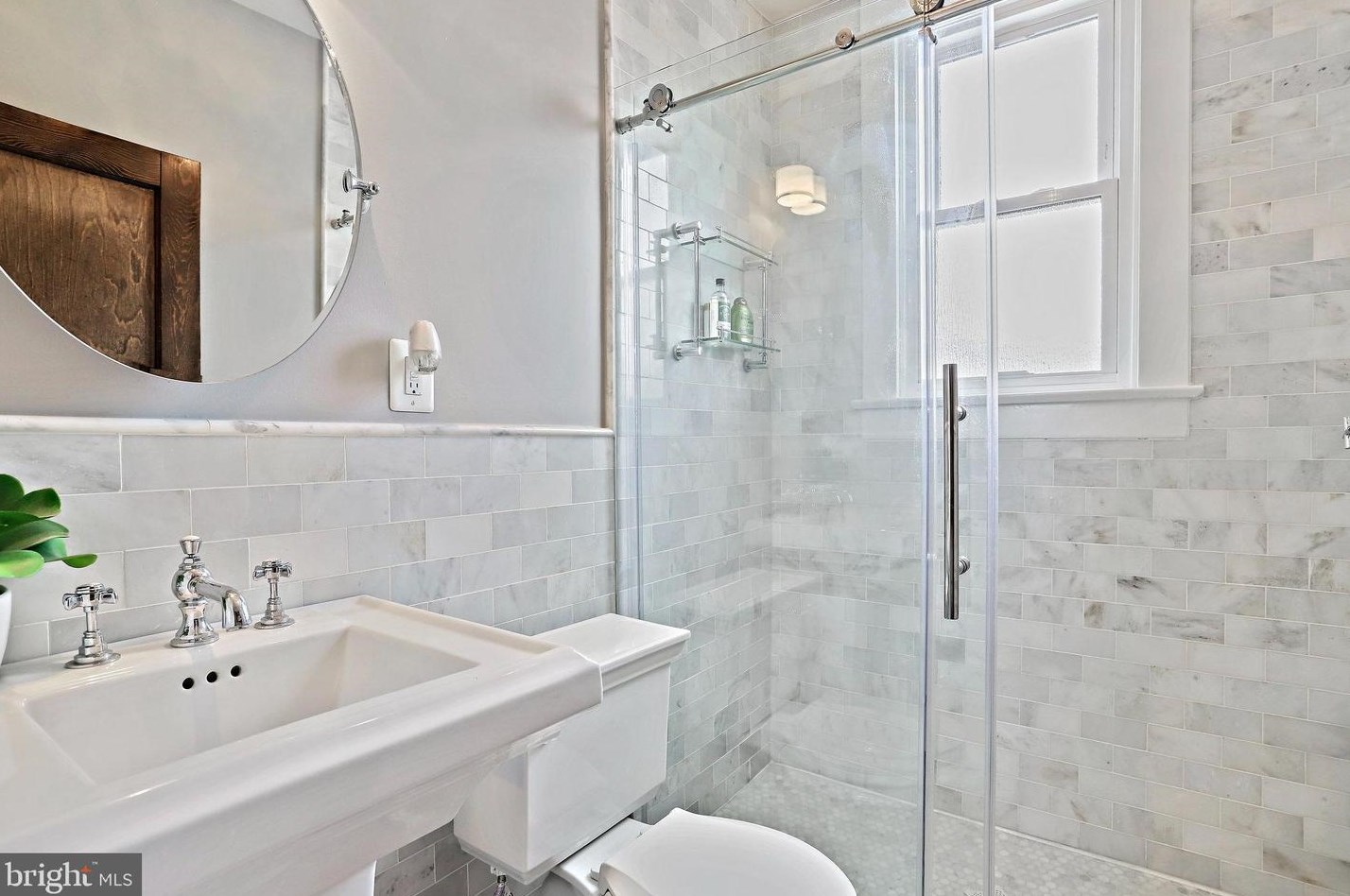 1700 Taylor St, Arlington VA 22204-4046 exterior