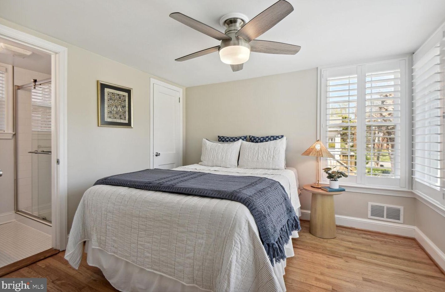 2632 Pocomoke St, Arlington VA  22207-1004 exterior